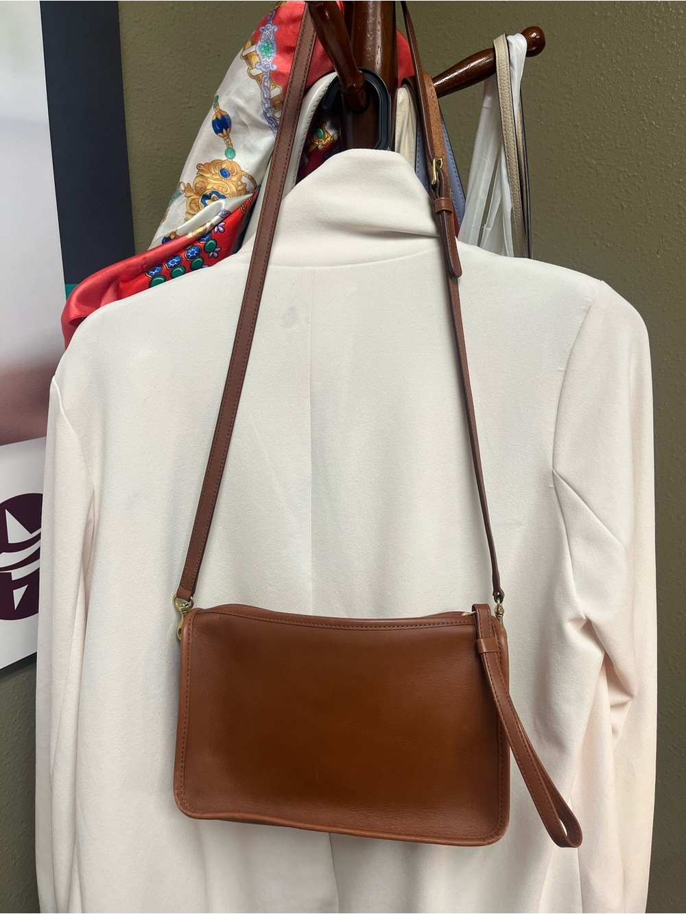 Vintage Coach in British Tan